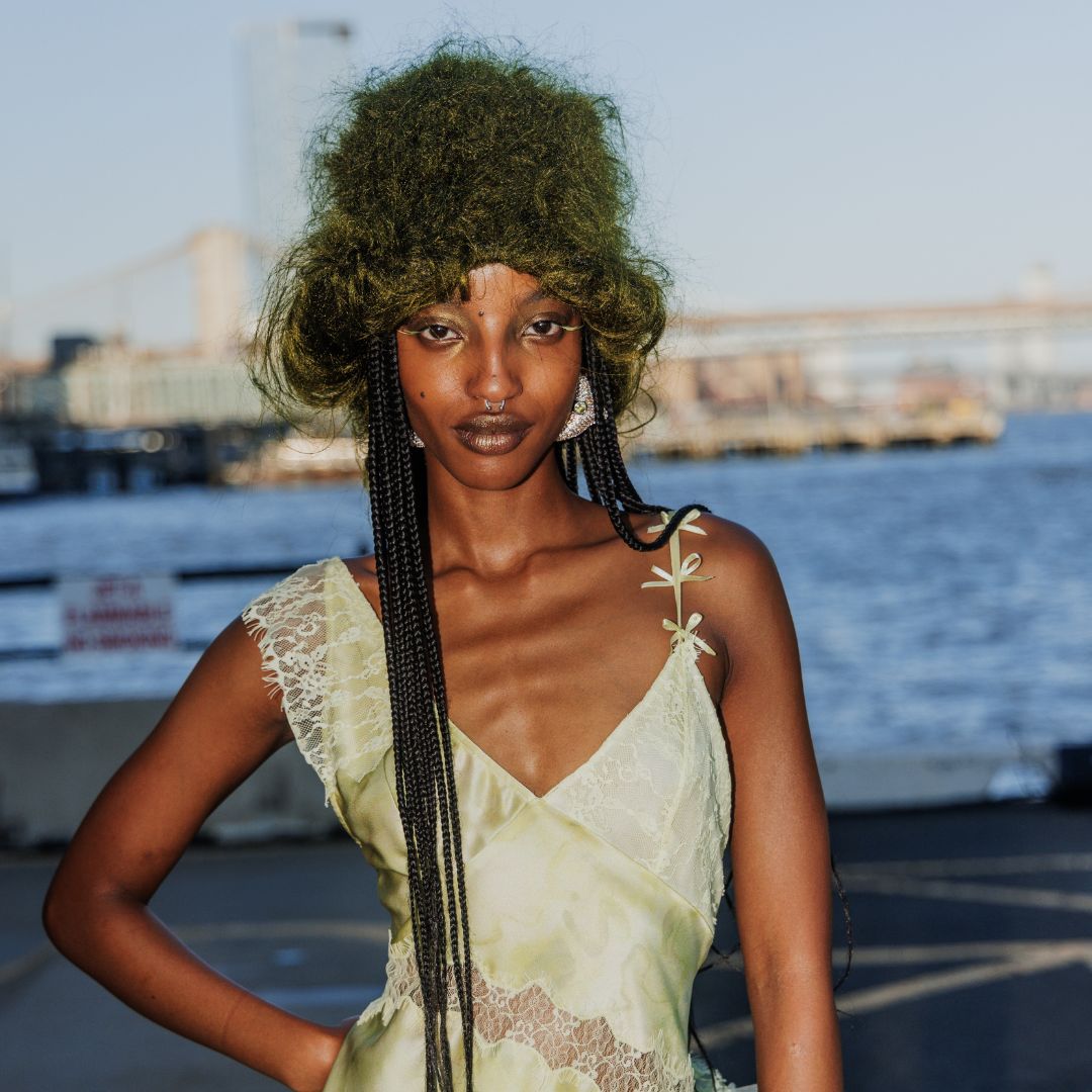 Mustafa Yanaz, Bumble and bumble, Collina Strada