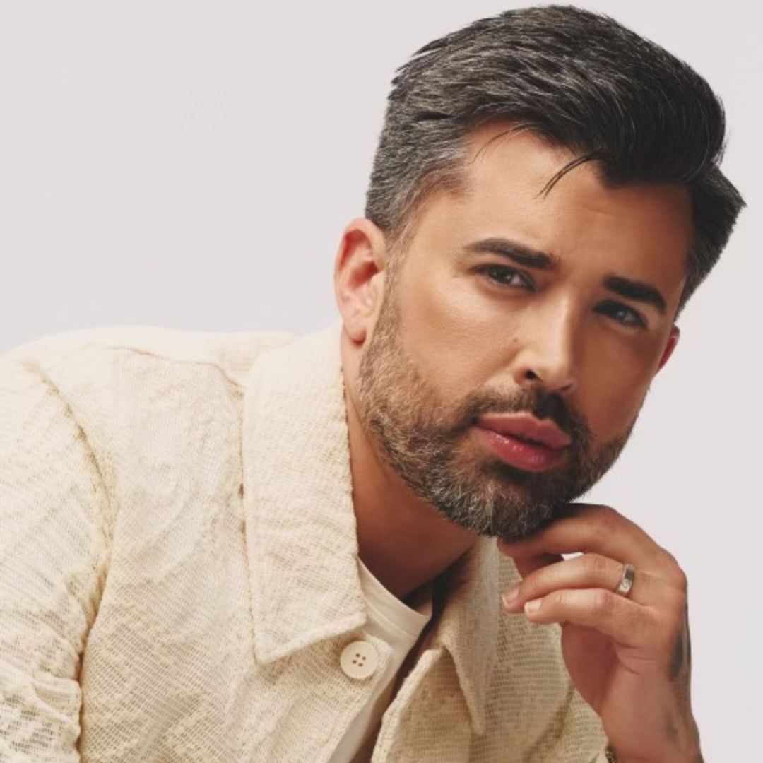 Eric Vaughn, BELLAMI, BELLAMI hair extensions, hair extensions