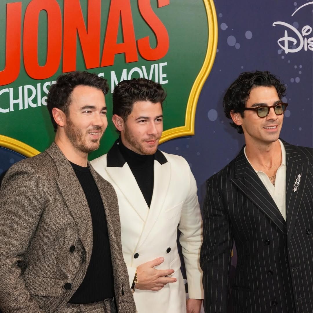 Jonas Brothers, Marissa Machado,
