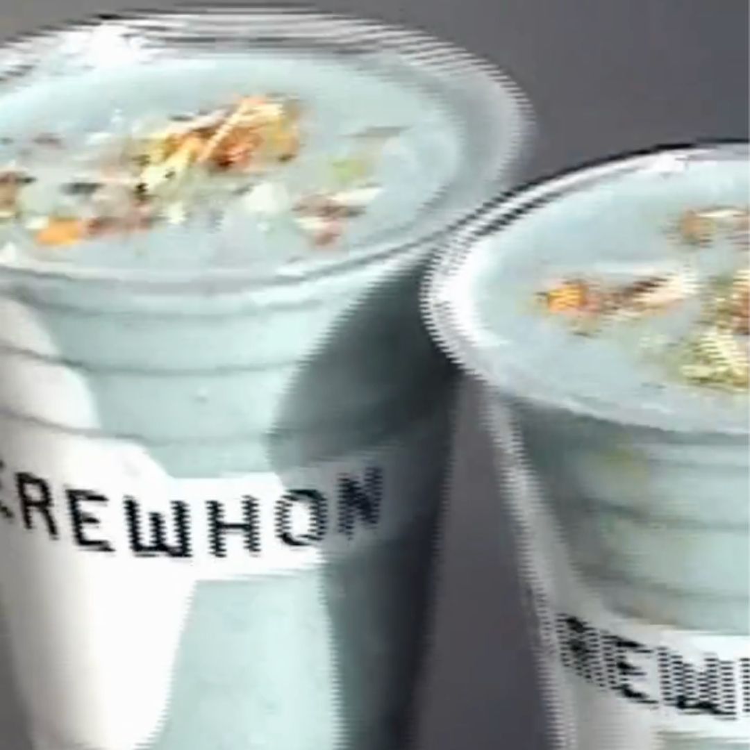 roz, roz hair, mara roszak, erewhon, smoothie