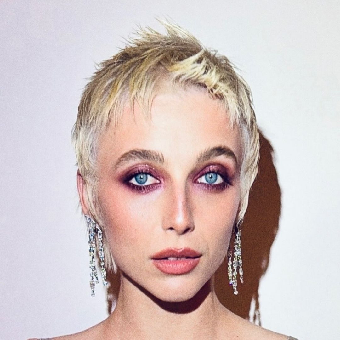 Emma Chamberlain, Sami Knight, Pixie, milk_shake