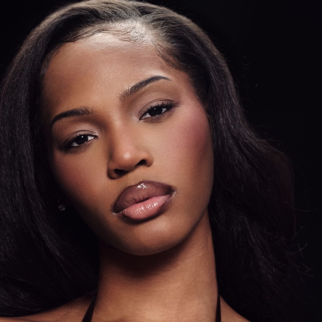 Quen Blackwell lip kit