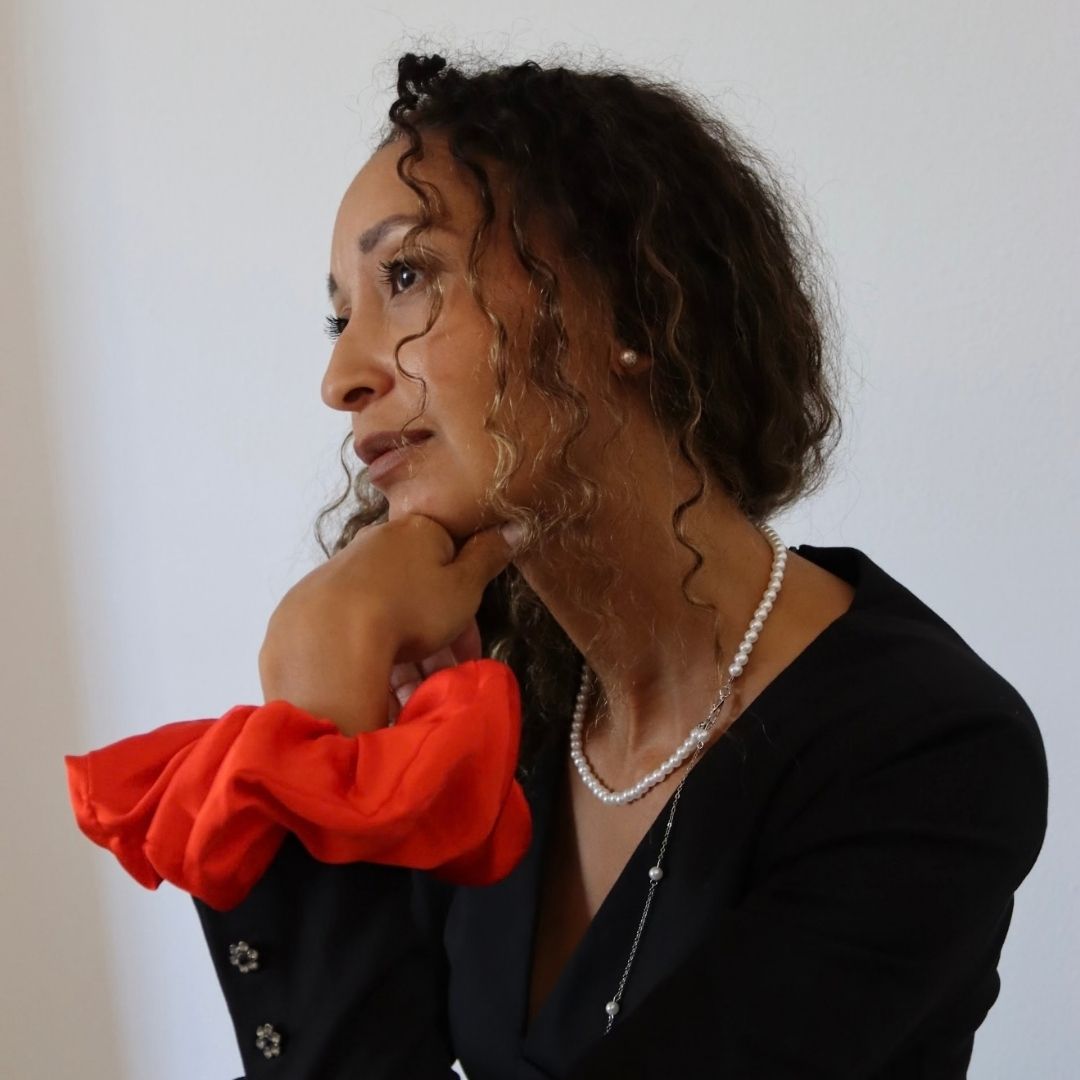 Angela D. Muth, LINA LENNOX, Founder